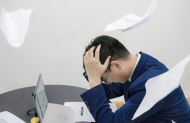 在一定條件下，沈陽(yáng)銅門生產(chǎn)廠家用“末位淘汰制”促進(jìn)競(jìng)爭(zhēng)！
